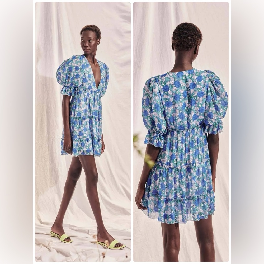 SAYLOR Leigha Floral Short Sleeve V-Neck Dress in Multi Size Medium